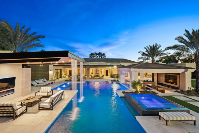 Luxury backyard located in scottsdale AZ